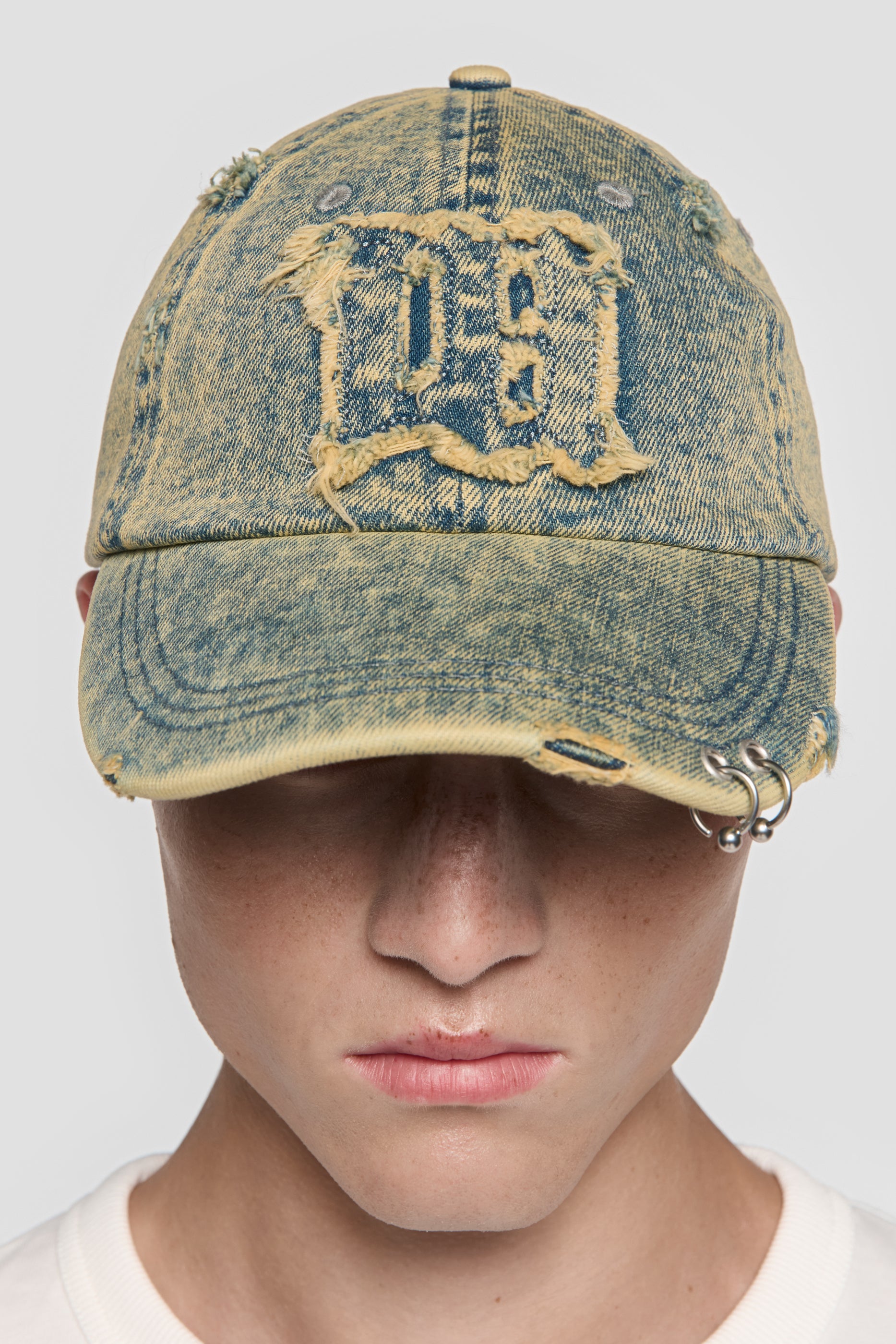 帽子 MISBHV MISBHV X Esther Washed Denim Logo Cap