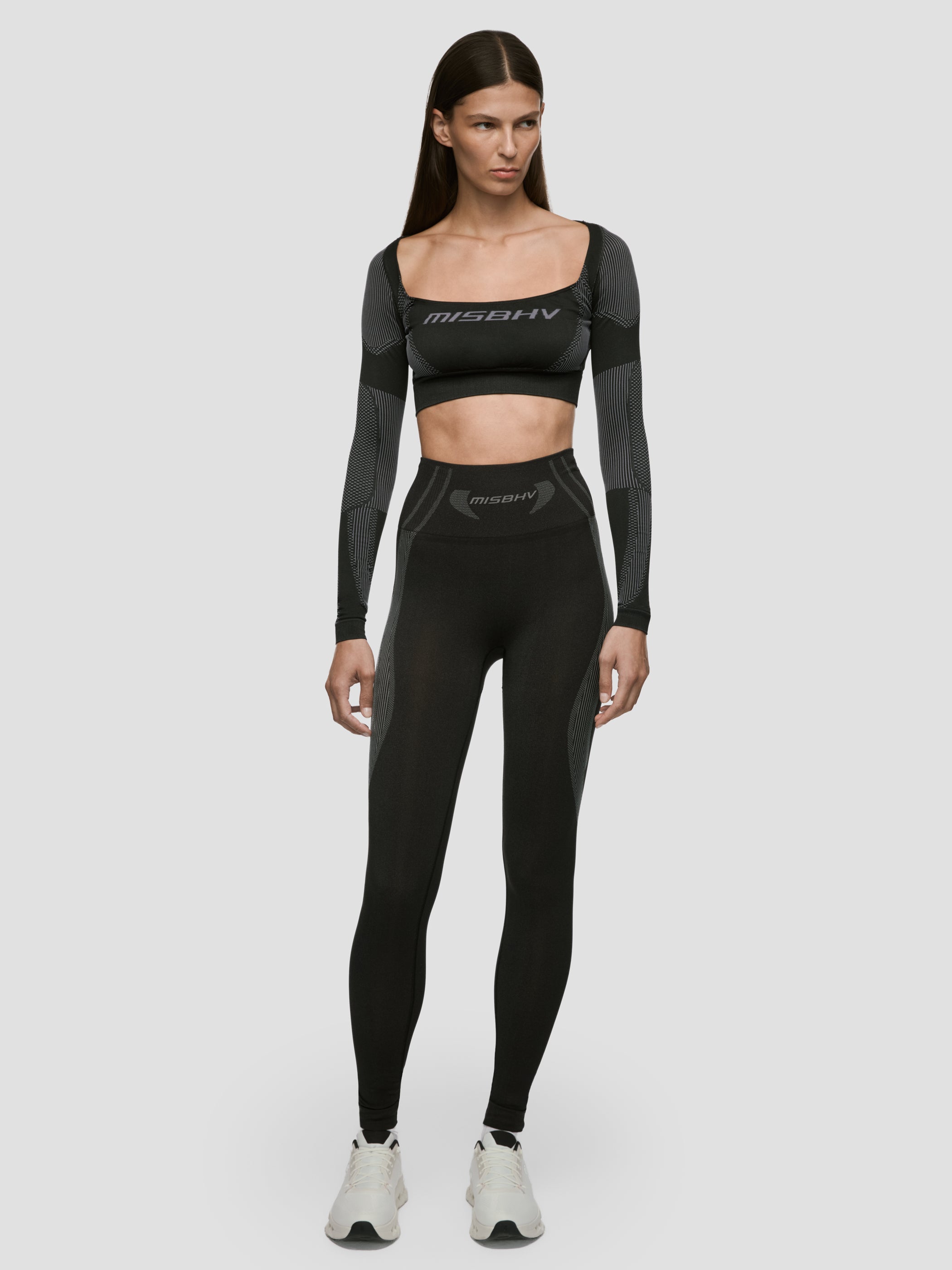 Sport Longsleeve Cropped Square Shaped