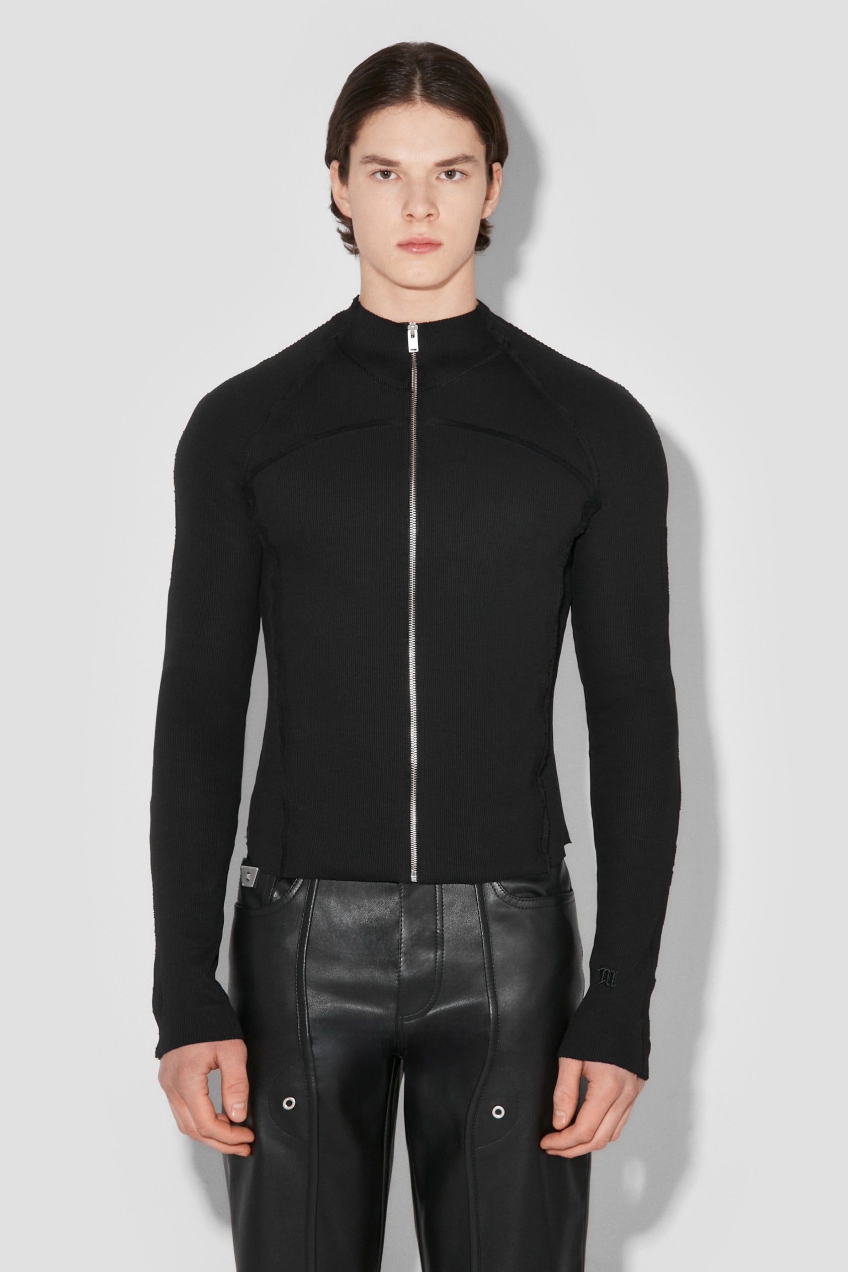 Black Rib Zipped Longsleeve