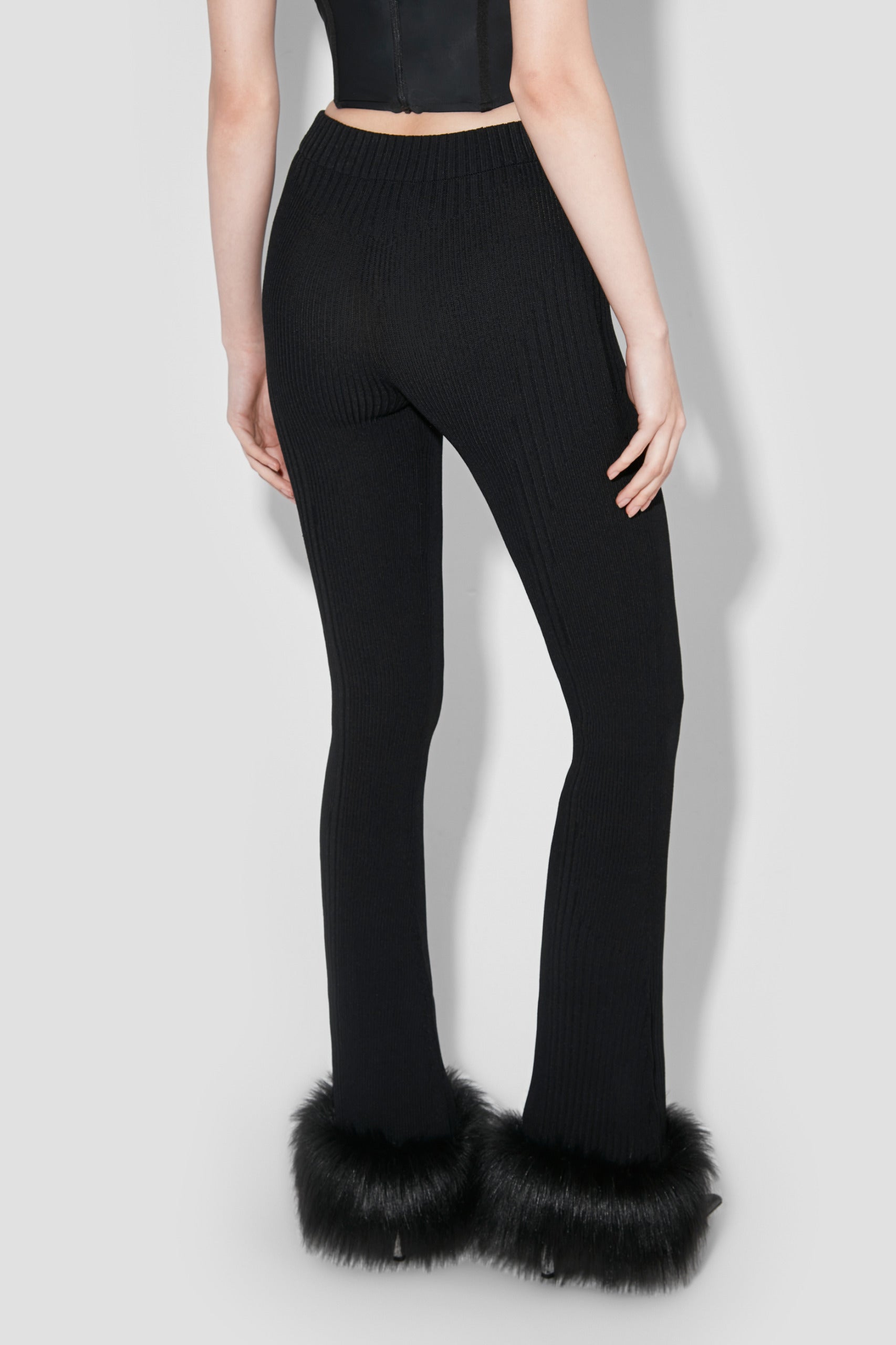 Knitted Seamless Flared Pants With Fur