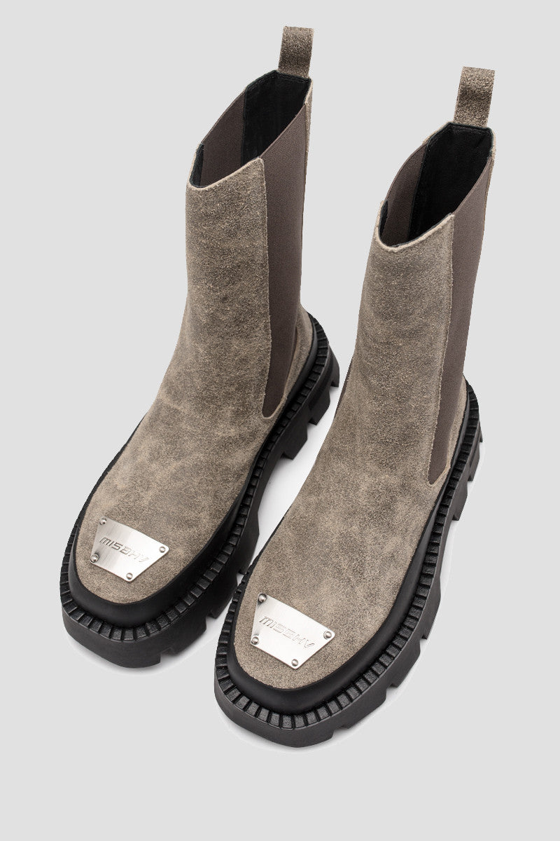 The 2000 Chelsea Boot